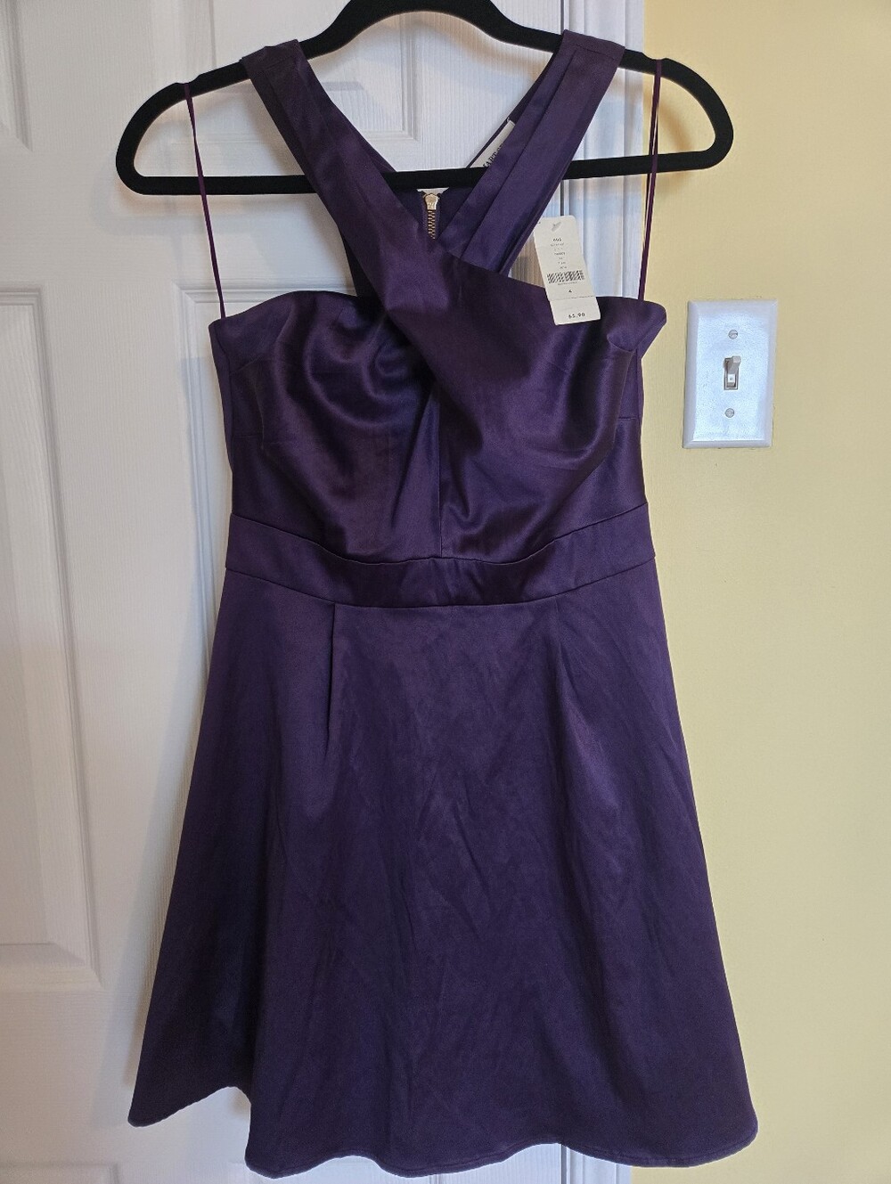 🤓SMART SET Vibrant & Glossy Purple Cocktail Dress With Crisscross Straps
